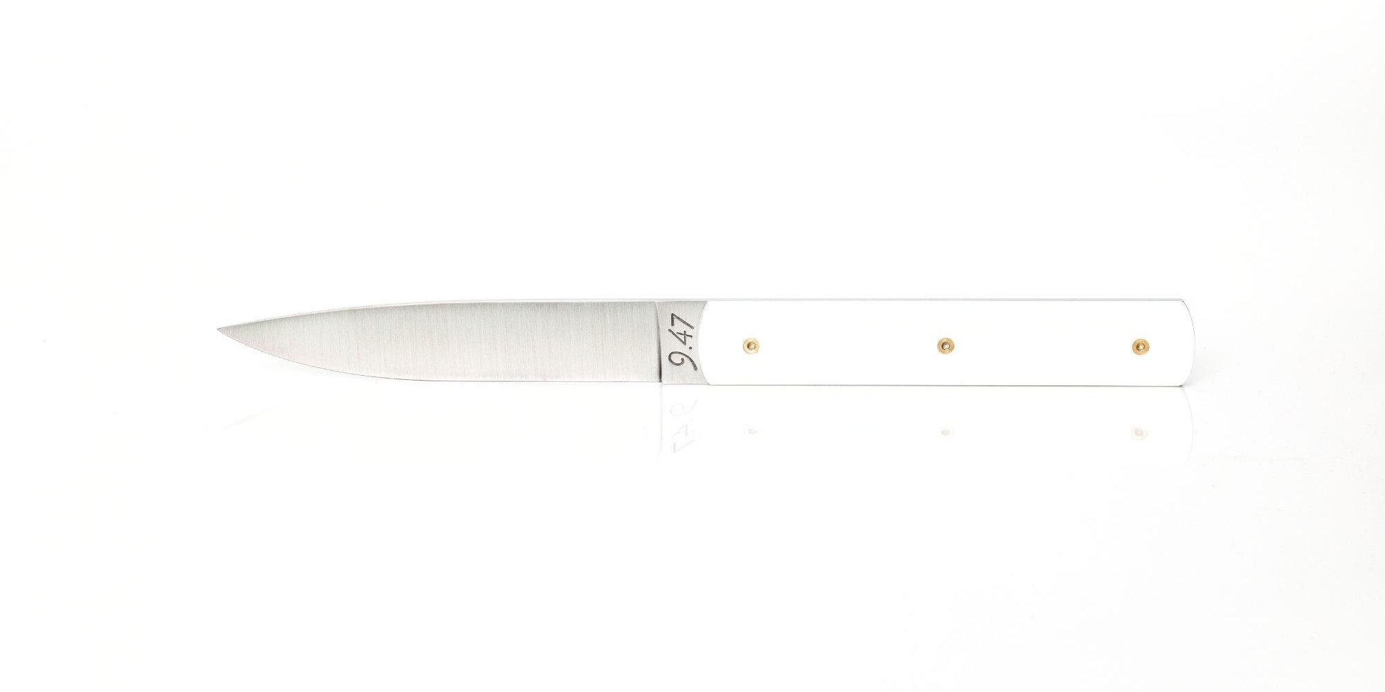 Coffret de 4 couteaux de table 9.47 atelier Perceval -blanc vis or